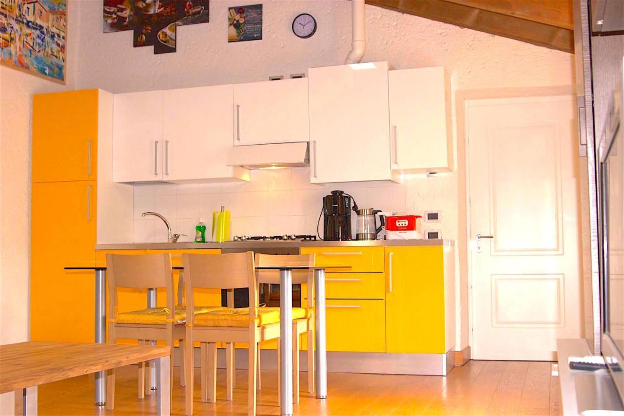 Aly D'Angelo Alla Torre - Immobiliare Azzurra Bardolino Exteriör bild
