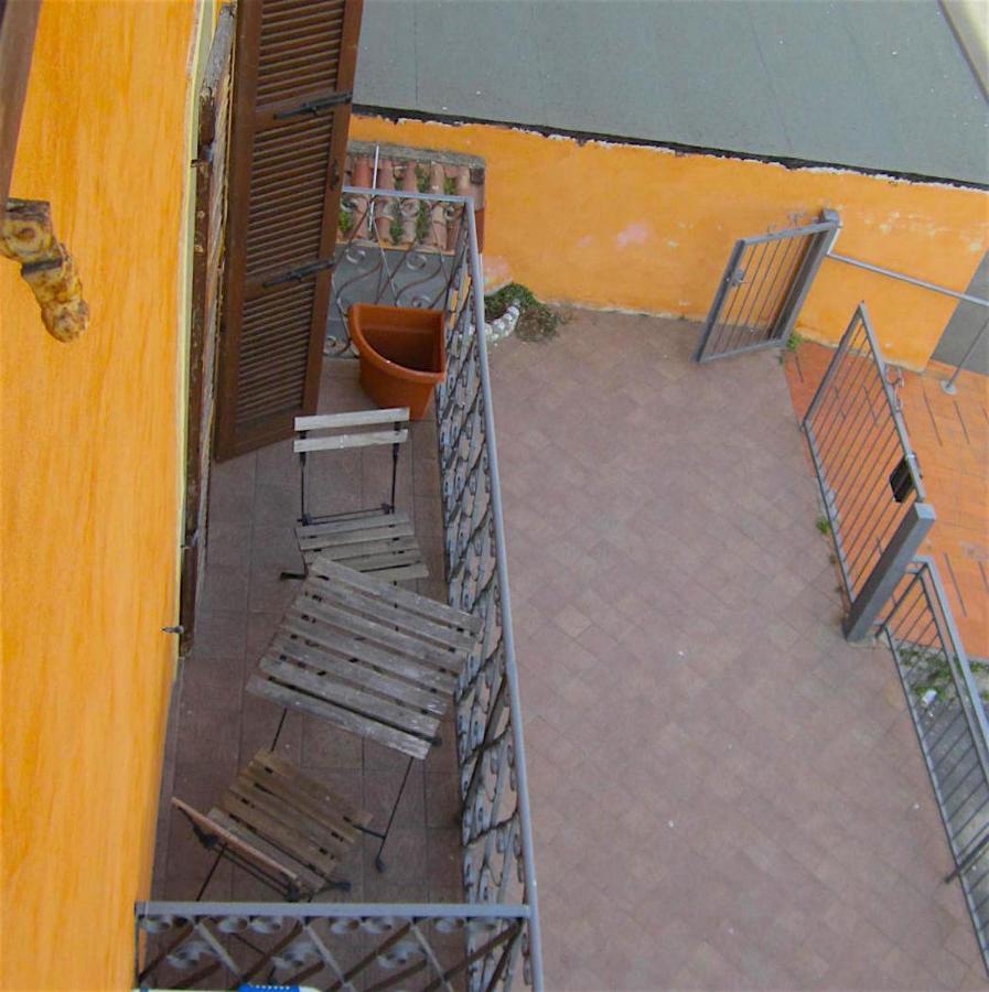 Aly D'Angelo Alla Torre - Immobiliare Azzurra Bardolino Exteriör bild